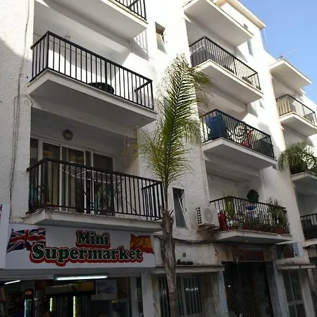 Cervantes Apartament *